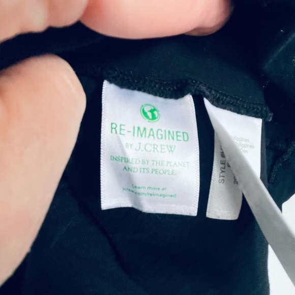 Large J. Crew. Black - Picture 4 of 5